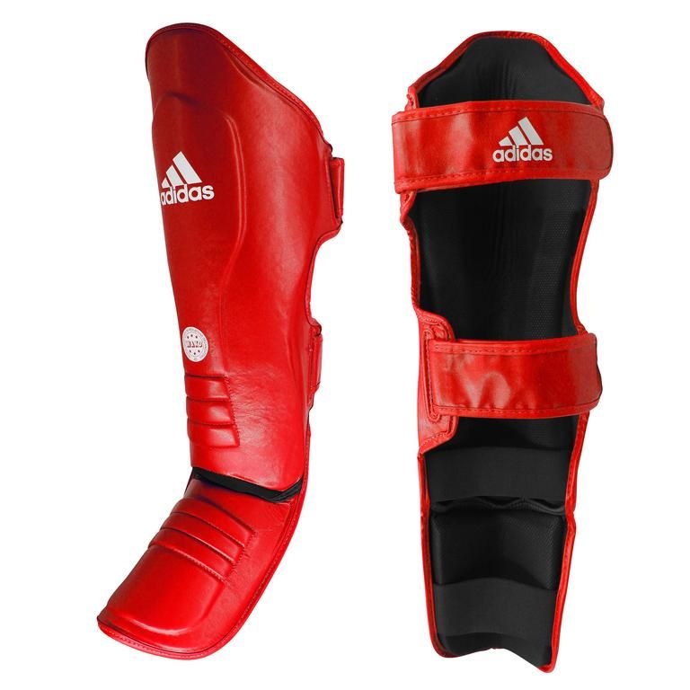Adidas chránič holení a priehlavkov Wako, červený