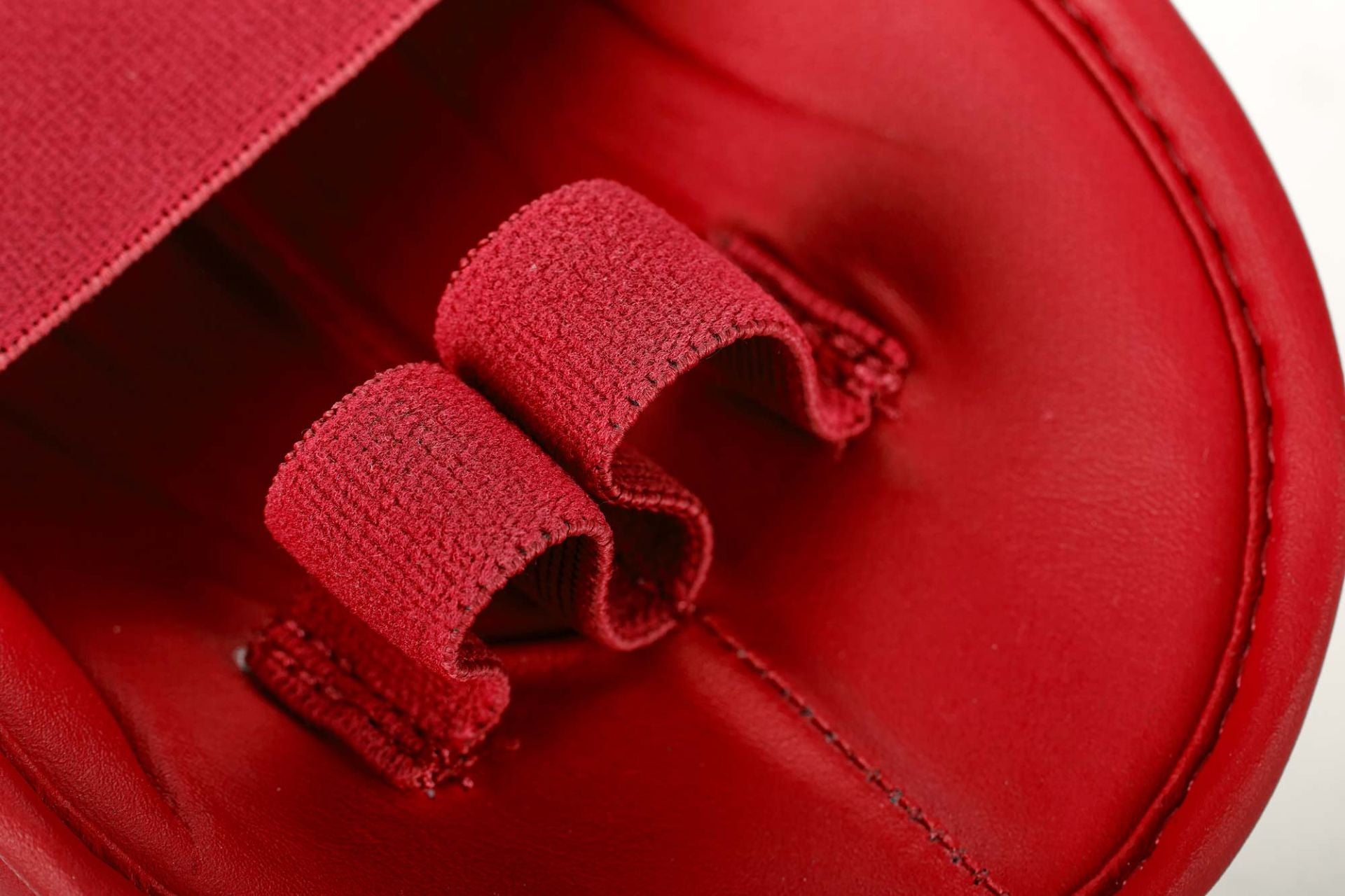 Protezioni per il dorso del piede Adidas approvate WKF, rosse