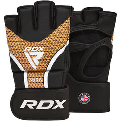 RDX γάντια grappling Aura plus T-17, μαύρο-χρυσό